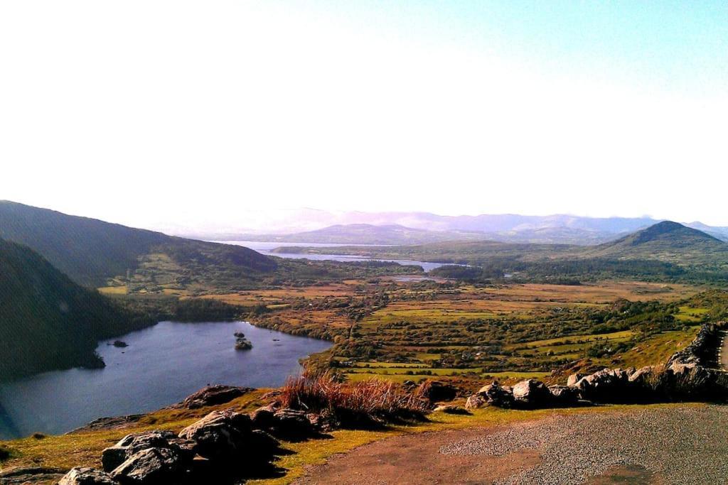 Secluded Cottage Nestled In The Beara Peninsula Cill Airne Exteriör bild