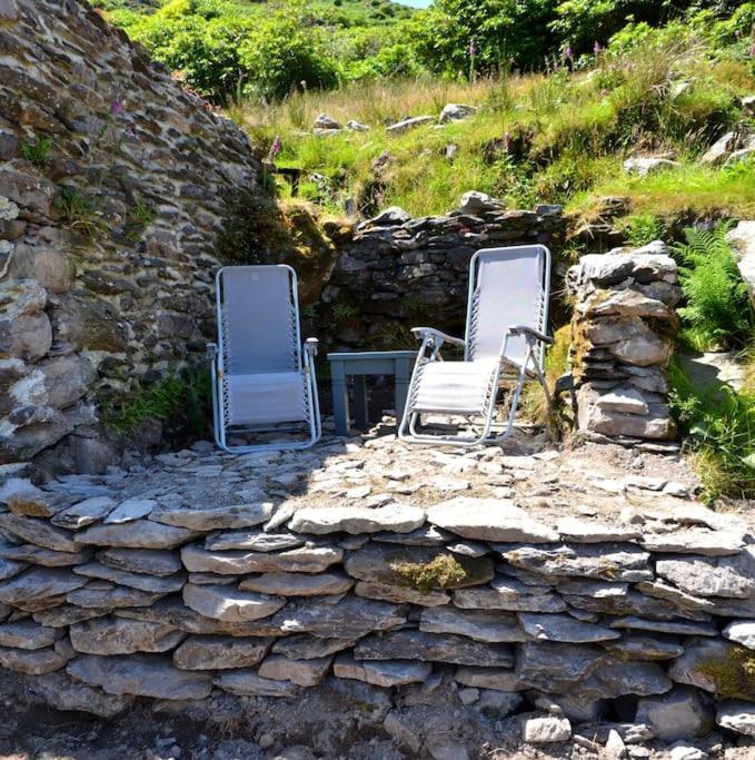 Secluded Cottage Nestled In The Beara Peninsula Cill Airne Exteriör bild